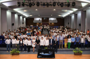 1B4E45DA-1D04-461C-BD42-BE36CB5C17DC