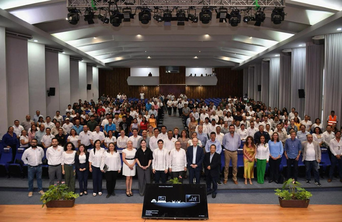 Dictan en la UNACH la conferencia “Estrategias para impulsar el desarrollo integral de Chiapas 2025”