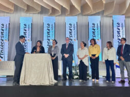 7A813D54-8251-4C0A-9890-88B5ED1B774D