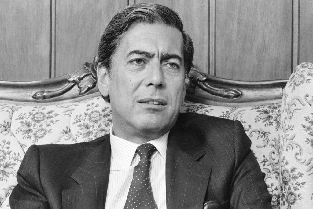 Vargas Llosa y la libertad / A Estribor