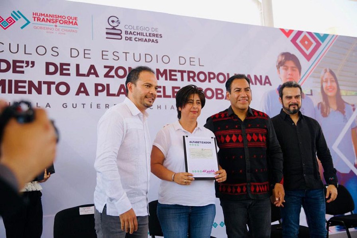 Agradecen al gobernador Eduardo Ramírez por equipamiento a planteles del Cobach