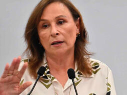 0CCCB3B3-01DA-489D-A4B2-C7D7A4826815