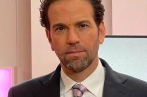 1CFE930A-67AC-4AE7-945D-9D5E0682A9ED