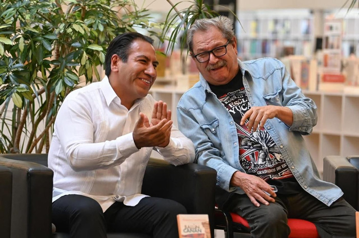 Eduardo Ramírez y Paco Ignacio Taibo II impulsan la lectura en Chiapas con el convenio “Leyendo por la paz”
