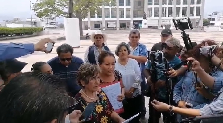 Locatarios de Tuxtla alertan sobre imposición de comités “a modo”