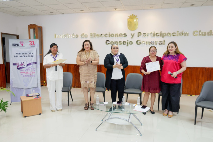 Presenta IEPC Documental “Centenario del Voto Municipal de las Mujeres en Chiapas”