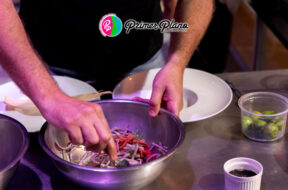 4914B833-C6C9-45D4-AED7-268FEEEE621D