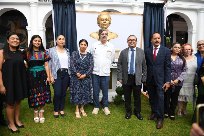 Rinde UNACH homenaje al legado de Rosario Castellanos Figueroa