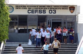 7078DE6E-0696-46EE-AAE4-38155E45BB27