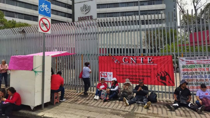 Fracasa nueva ronda de diálogo entre la CNTE y el gobierno federal