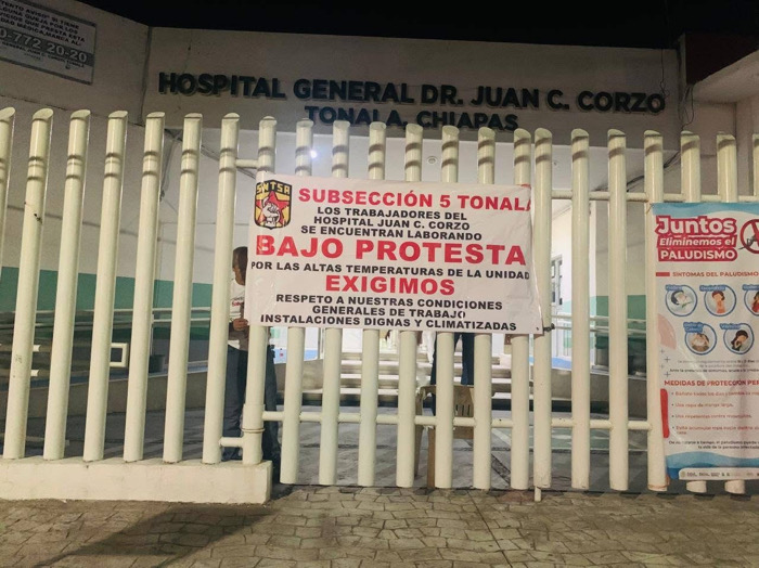 Personal médico en Tonalá trabaja bajo protesta ante condiciones adversas