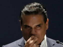 887EE29E-9558-4CAD-98BB-4B92B5556248