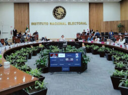 8B4F0C83-DB88-49C0-94C8-B384CFAA7C58