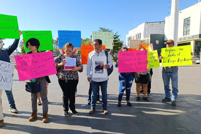 ¿Quién es Bertino de la Cruz Ávalos? / De Primera Mano