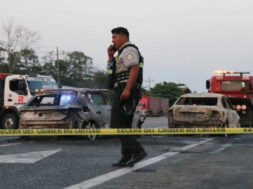 A70ADA92-48F7-411C-AB56-0B78FB666B5A