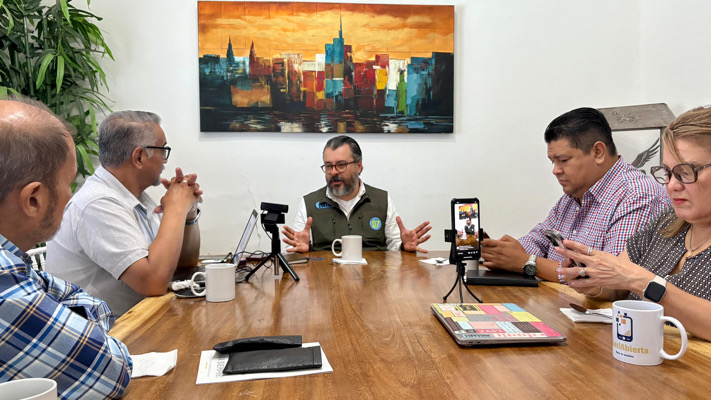 Tener certeza electoral es tener gobernabilidad: Gilberto Bátiz conversa con periodistas a su paso por Sonora