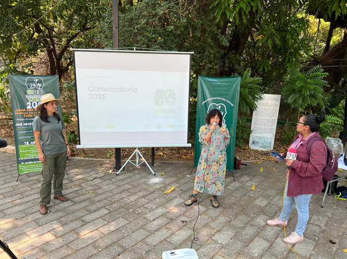 Presentan Convocatoria de Iniciativa 100 en un Día