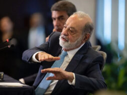 B5F13967-3083-40E9-88FD-3901F085F852