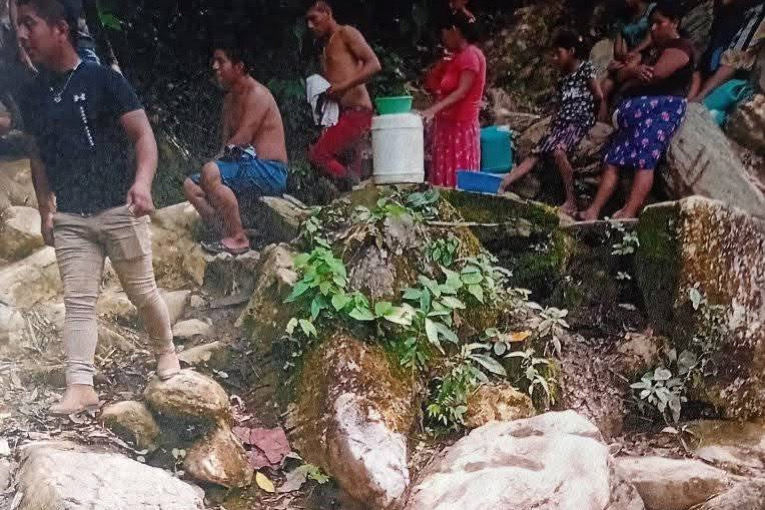 En Tyutzol denuncian imposición de obras y desvío de recursos