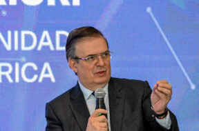 DD4B68D0-53B6-48F9-954B-EAB3658C1D1B