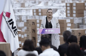 DF371CFB-5A1F-4F26-AC4C-E7C9AA8CF719