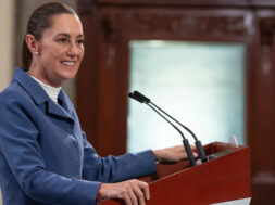 F081B7A6-1C44-4C76-8BA0-671B83DB58E1