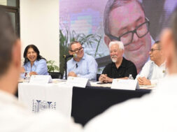 F9EFF96A-7FA4-433B-8BAB-8B03611DEF13