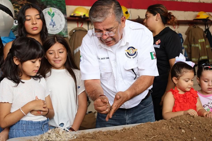 El Capitán que sembraba desde el cielo / A Estribor