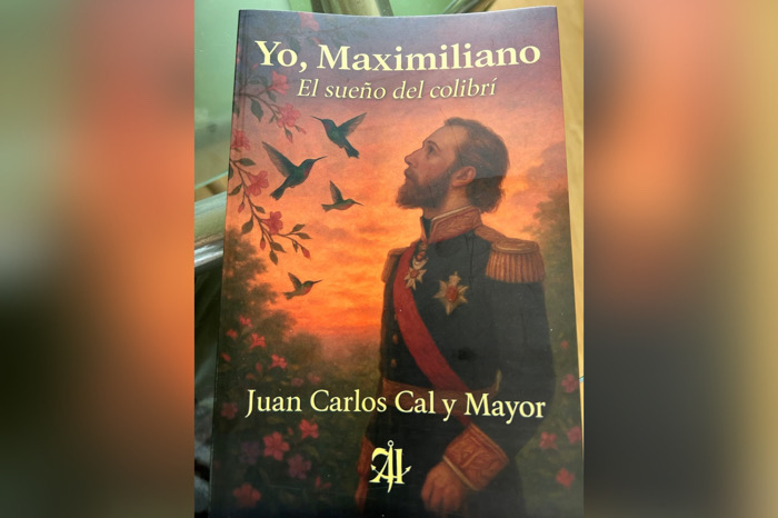 Yo, Maximiliano. El sueño del colibrí