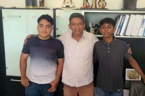 4CEF9F7B-85CC-44EA-B2F8-504430791B23