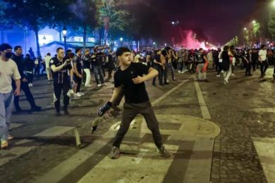 4FF7149B-F46D-405D-9884-C64E192D2D71