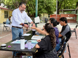 70B61751-5C24-49B9-85FD-9D28DE72FE57