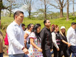 8D055016-6A6B-4007-8C97-B4054BB5FBF1