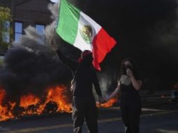 AB7F899B-5B50-4B3B-B06D-7DE2CE17E741