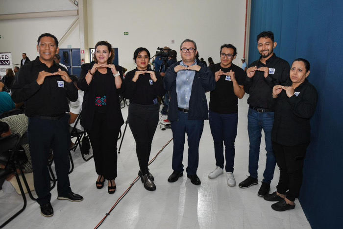 Se efectúa el conversatorio “La Lengua de Señas Mexicana en el ámbito educativo en Chiapas”