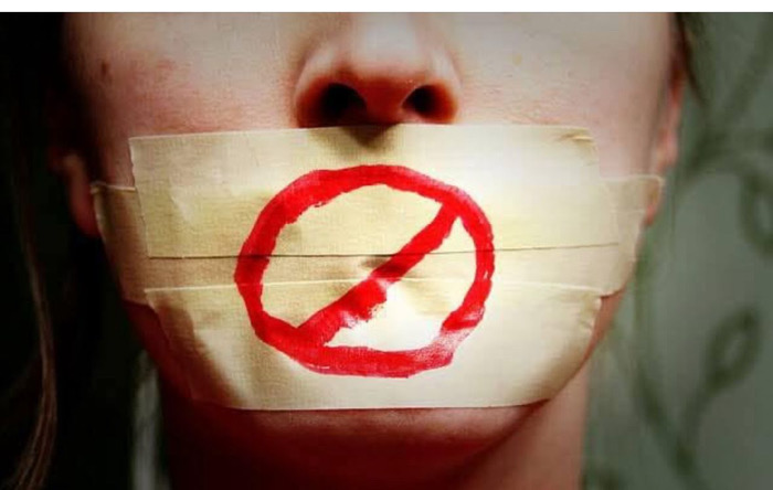 La prensa bajo libertad condicionada / Al Sur con Montalvo