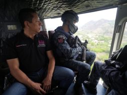 BFCCAE4F-57E3-409D-9AD3-CFD2E59E56BF