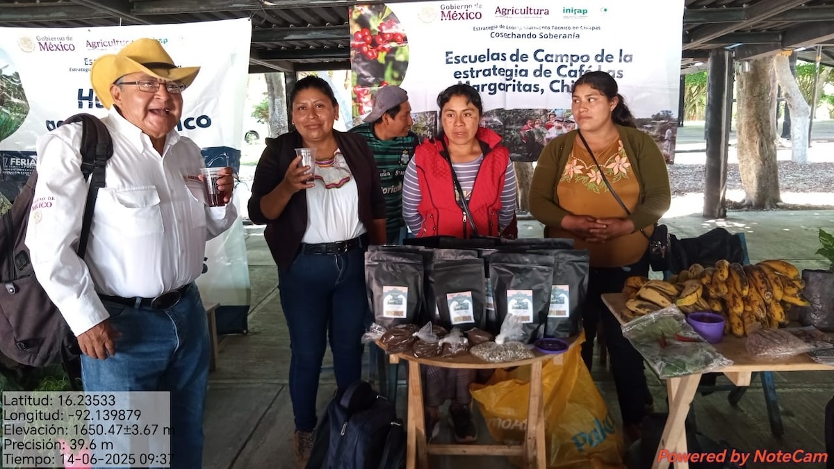 Celebran exitoso Tianguis Agroecológico en Comitán