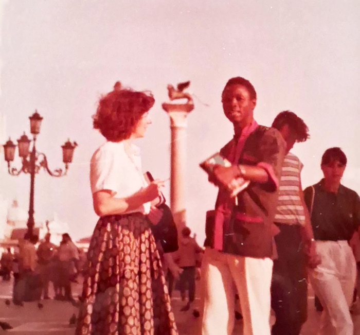 Réquiem por Olu Akinyode