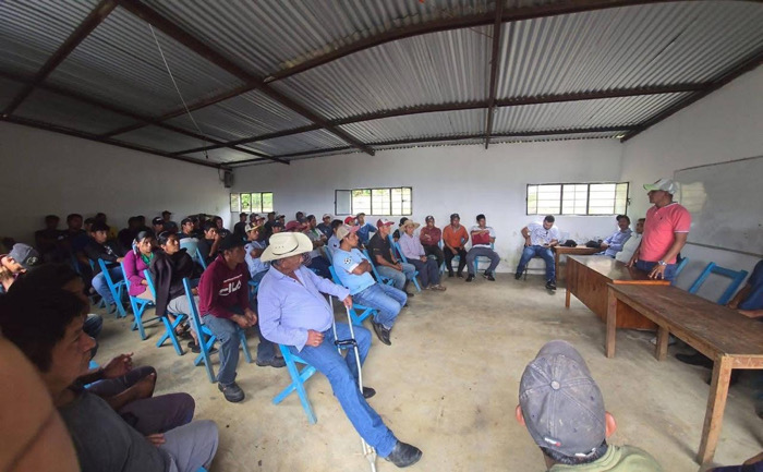 Altamirano avanza con obras; la apertura de calles será una realidad en ejido Emiliano Zapata
