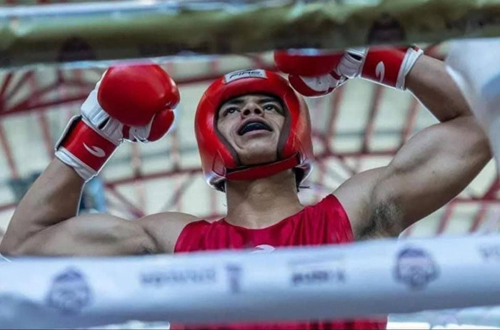 El boxeador chiapaneco Leonardo Arturo Villegas representando a México se presentó en el evento Internacional de la República Checa
