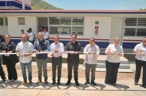 F17B854B-3D60-40AD-A38E-CD3B6796DA54