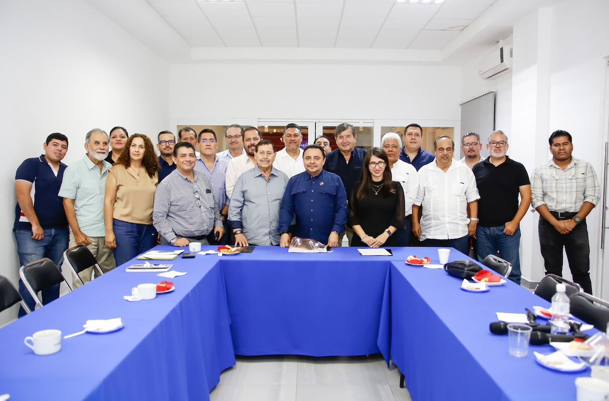 Juan Carlos Moreno Guillén participa en la Tercera Reunión de Afiliados de Canacintra