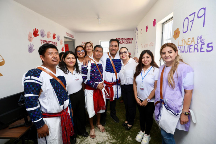 Desde San Juan Cancuc, Eduardo Ramírez refrenda compromiso con la seguridad y el bienestar de las mujeres