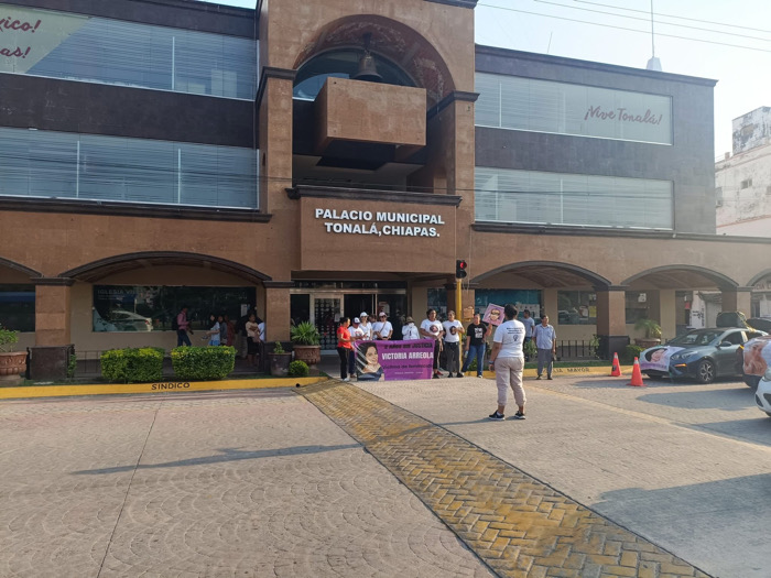 Familiares de Victoria Arreola marchan nuevamente en Tonalá para exigir justicia