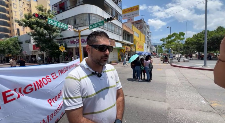 Reclaman maestros pago de más de 800 mdp en sueldos atrasados