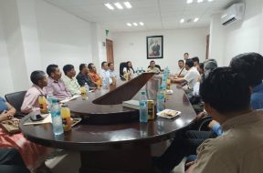 3569C91F-A447-405D-804F-129DE0E7D202