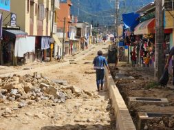 370AFFE0-3DE4-4A46-8C51-7CD9DFA4E2E5