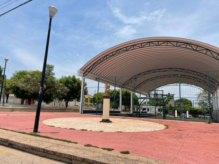 Desalojan a locatarios de “El Mercadito” en Jiquipilas