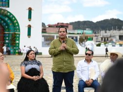 6DFA5474-C14E-46B4-913E-5D01D7E2A033